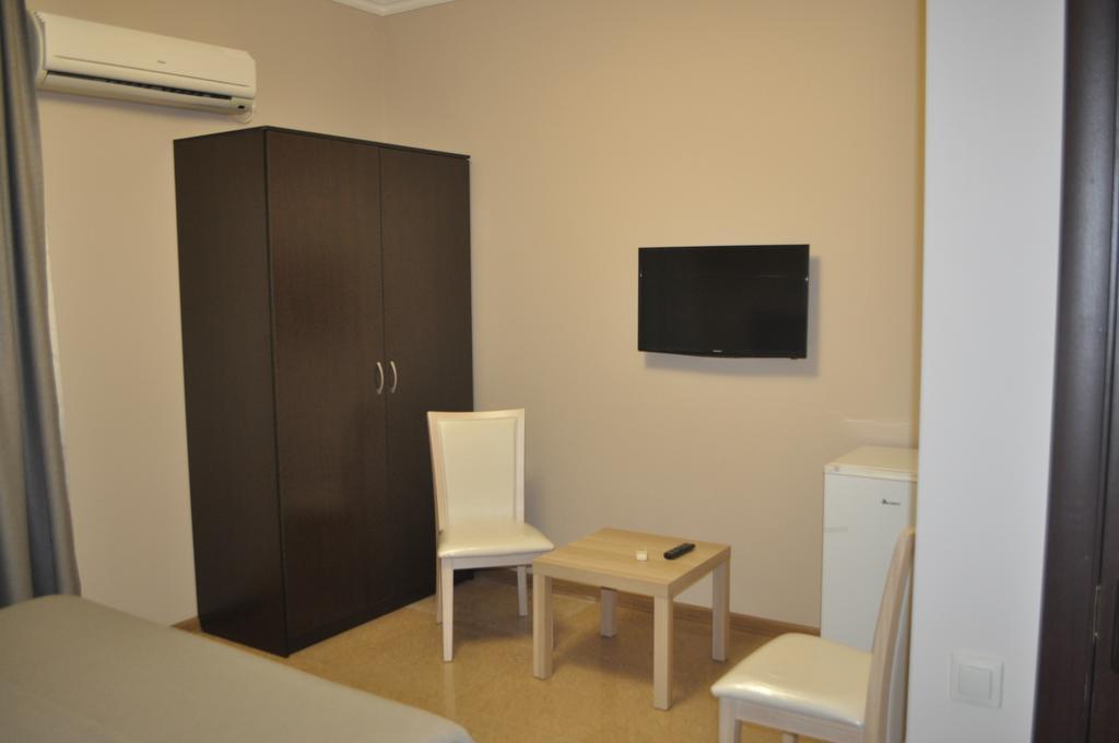 Inn Volna Gudauta Esterno foto